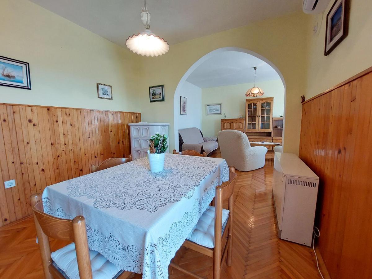 Apartment Durda Senj  Eksteriør billede